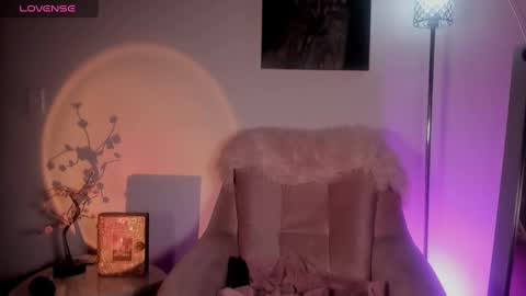  Tory  online show from December 3, 9:17 am