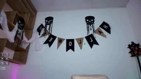 Victoria online show from October 17, 7:51 pm