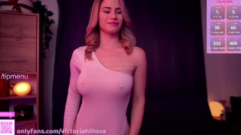 Victoria Hillova online show from December 19, 1:39 pm