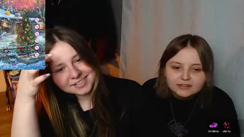 victoriassecrets_ online show from January 14, 3:20 pm