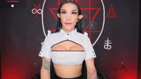 Victoria Vampire online show from July 30, 12:00 am