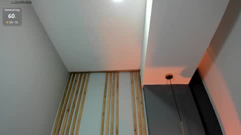 Victoria Vixen online show from November 21, 9:35 pm