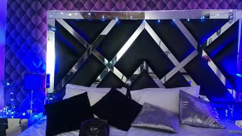 victtoria lee online show from April 16, 10:56 pm