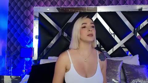 victtoria lee online show from June 2, 9:17 pm