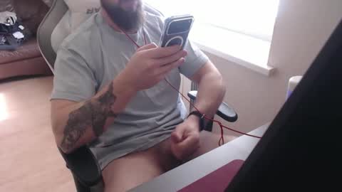 vade online show from April 12, 1:15 pm