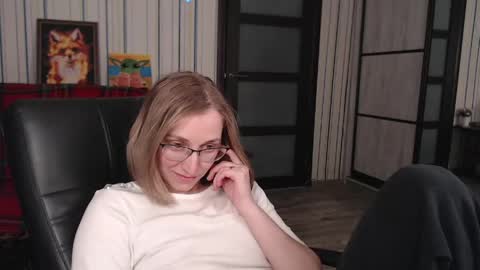 Vika online show from April 19, 6:10 pm
