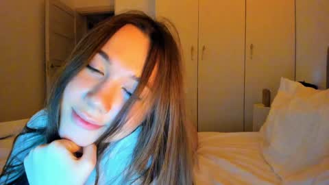 Vika   online show from April 8, 10:57 pm