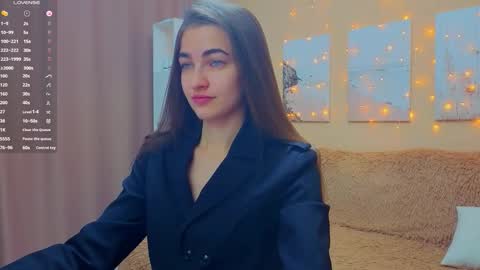 vikiberry online show from March 8, 3:54 am