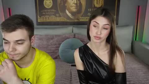 Snapshot of vikki_and_george chatting on September 13, 8:55 pm vikki and george online show from September 13, 8:55 pm