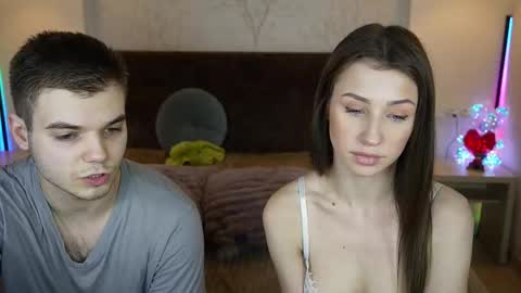 Snapshot of vikki_and_george chatting on October 10, 11:31 pm vikki and george online show from October 10, 11:31 pm