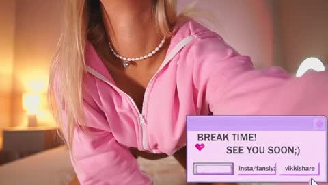 VIKKI online show from March 12, 12:47 pm