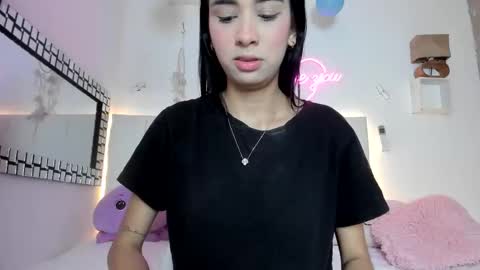 victoria online show from May 12, 3:21 pm
