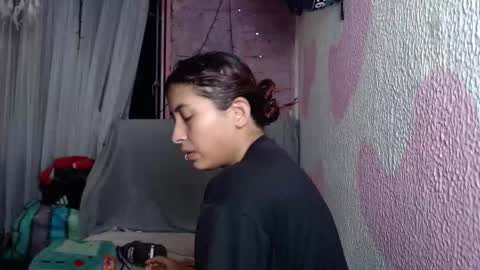 viktoria_heart online show from November 28, 5:04 am