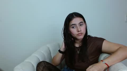 vikysexy28 online show from March 6, 10:26 pm