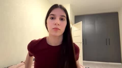 Vivien online show from February 16, 9:18 am