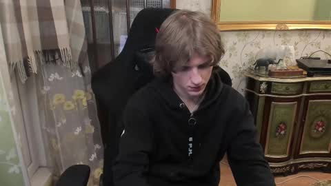 Dimoooooon online show from February 21, 7:17 pm