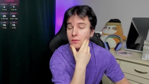 Vincent Strong online show from March 4, 1:52 pm