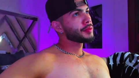 Vincent online show from April 3, 4:52 am