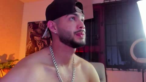 Vincent online show from February 3, 4:10 am