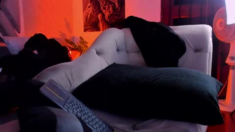 Vincent online show from April 15, 8:06 am