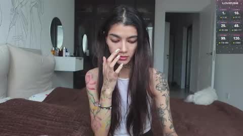 vinkitinkii online show from October 13, 6:59 am