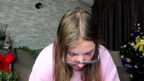 Viola Wines online show from December 19, 12:33 pm