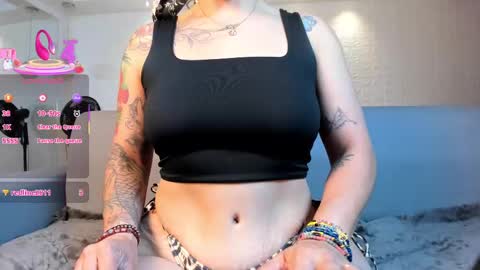 Violett  Everyday From 0530 to 1430 Col Time online show from March 11, 5:02 pm