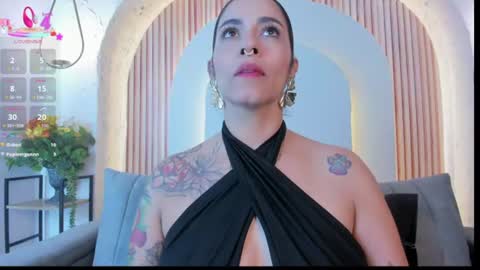 Violette online show from July 10, 12:10 pm
