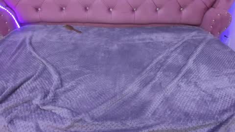      online show from March 6, 4:07 pm