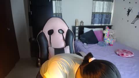 violeta.. online show from February 24, 8:58 pm