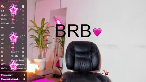 Violeta Princess Please help me with your thumbs up its important   online show from January 19, 11:21 pm