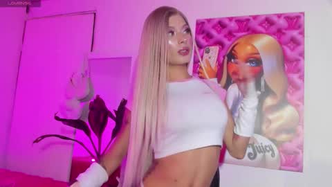 Violeta Princess Please help me with your thumbs up its important   online show from October 10, 3:01 am