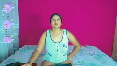 violeta_rouses online show from December 4, 2:58 am
