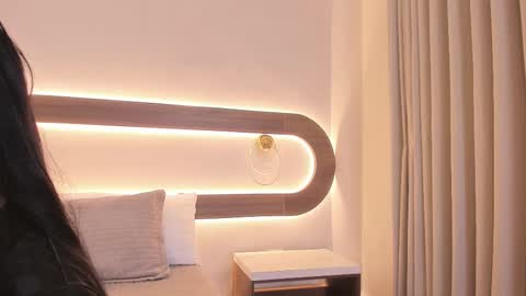 Violeta Sum online show from February 26, 12:19 pm