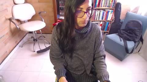 Snapshot of violetagomez_co chatting on September 23, 5:19 pm Violeta Gmez online show from September 23, 5:19 pm