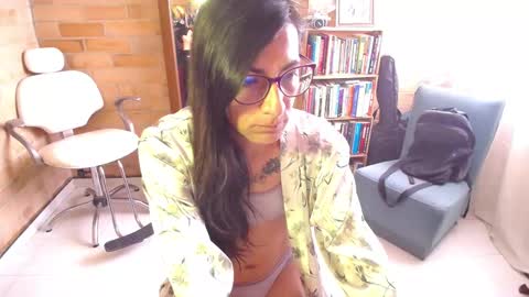 Snapshot of violetagomez_co chatting on September 19, 2:10 pm Violeta Gmez online show from September 19, 2:10 pm