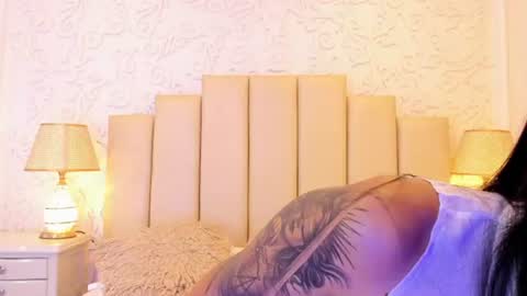Violeta online show from June 19, 3:51 pm