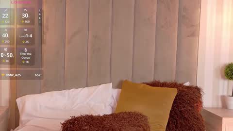 Cute Violet online show from September 18, 2:37 am