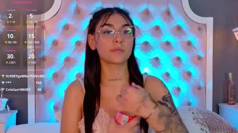 Cute Violet online show from October 10, 6:08 am