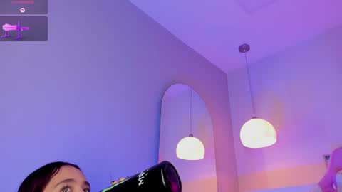 Violeth Hill online show from March 12, 7:58 pm