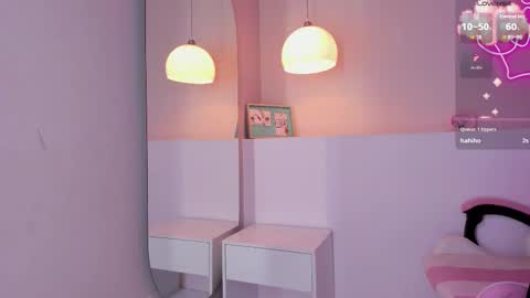 Violeth Hill online show from September 20, 8:12 pm