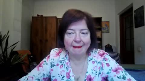 violetpulse online show from January 9, 9:59 am