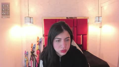 Snapshot of violetsmith_3 chatting on September 21, 11:47 am Violeta  online show from September 21, 11:47 am