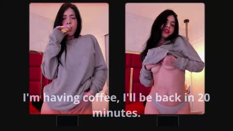 Snapshot of violetsmith_3 chatting on October 19, 11:48 am Violeta  online show from October 19, 11:48 am