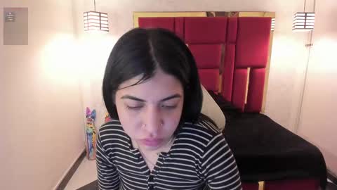 Snapshot of violetsmith_3 chatting on October 3, 11:51 am Violeta  online show from October 3, 11:51 am