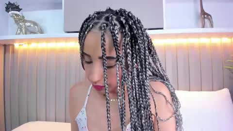 Violett  online show from October 20, 8:36 pm