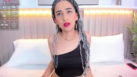 Violett  online show from November 6, 8:34 pm