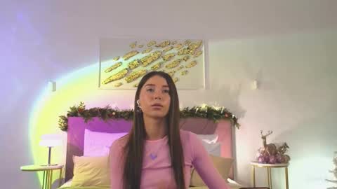 violetta_finch online show from January 9, 10:43 am