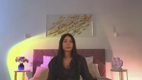 violetta_finch online show from July 19, 12:30 pm