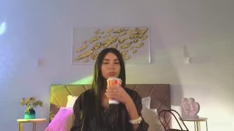 violetta_finch online show from July 25, 11:19 am